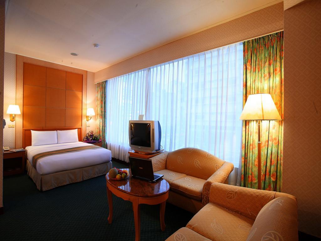 Da Shih Hotel Hualien stad Exteriör bild